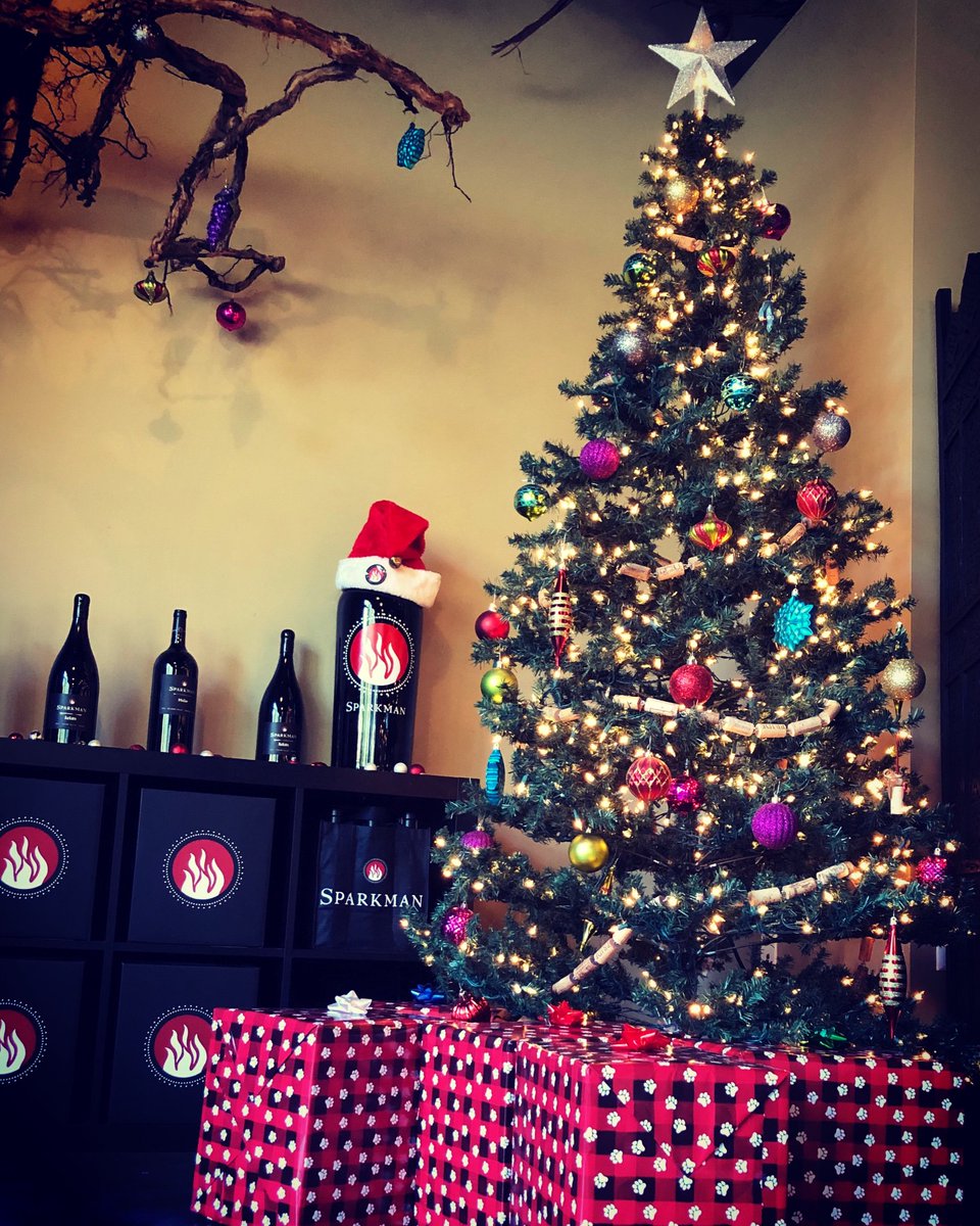 Sparkman Mystery Wine Box is here! What’s inside? Well, we can’t tell ya, but know it is real cool. Vintages date from 2009-2016! 12 bottles $299 and 6 bottles $199. Cool, huh! #wawine #sparkmancellars ems.sparkmancellars.com/q/11mrHs25MZWb…