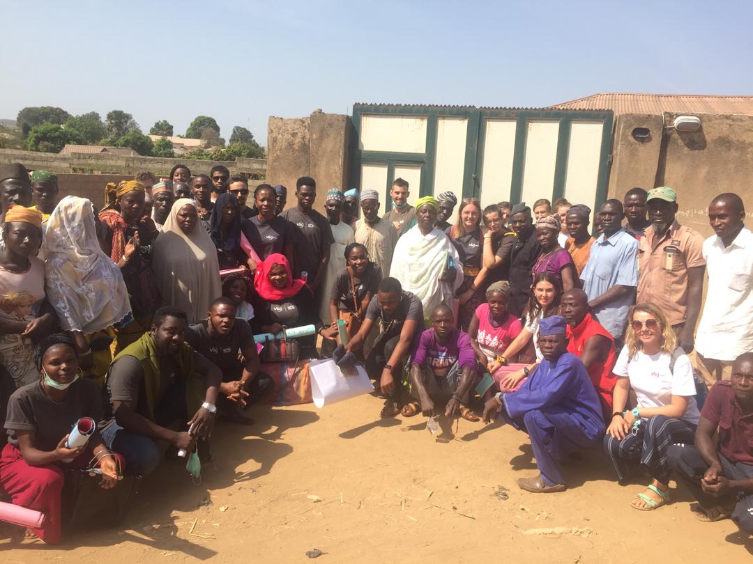 ImpactGwada's tweet photo. The Q14 VSO-ICS Volunteers meeting with the Gbagyi Gbodogun Farmers Co-operative in Gwada. We discussed and asked about the success of their businesses and the way forward. They were very happy with our visit. https://t.co/a5mNui2pBh