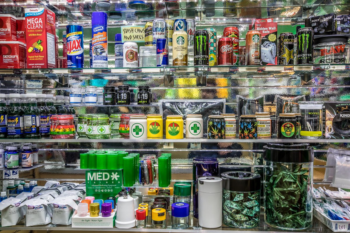 Dispensary Display tweet media