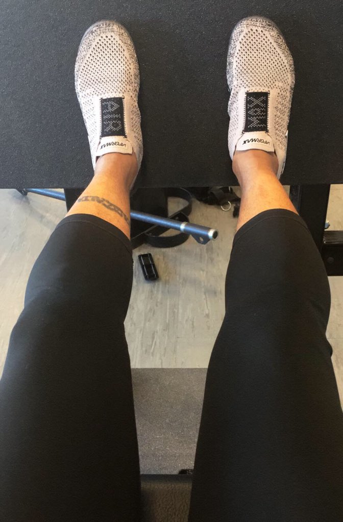 _MsACT's tweet image. Push through #LegPressMachine #Gluts #VeganAthlete #Veganism #NikeFlyKnitMoc2 #Nike #MsAct ✔️