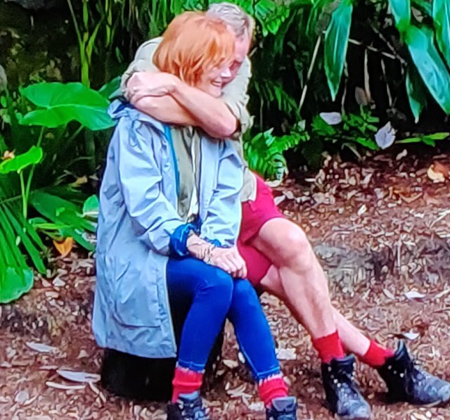 TGKY7's tweet photo. Love Island take note, this is how it’s really done.... #ImACeleb https://t.co/IUK3tYU3Tr