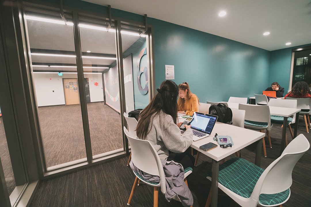 twitter office interior replies retweet likes uw hfs uofwhfs twitter twitter office interior replies retweet likes uw hfs uofwhfs twitter