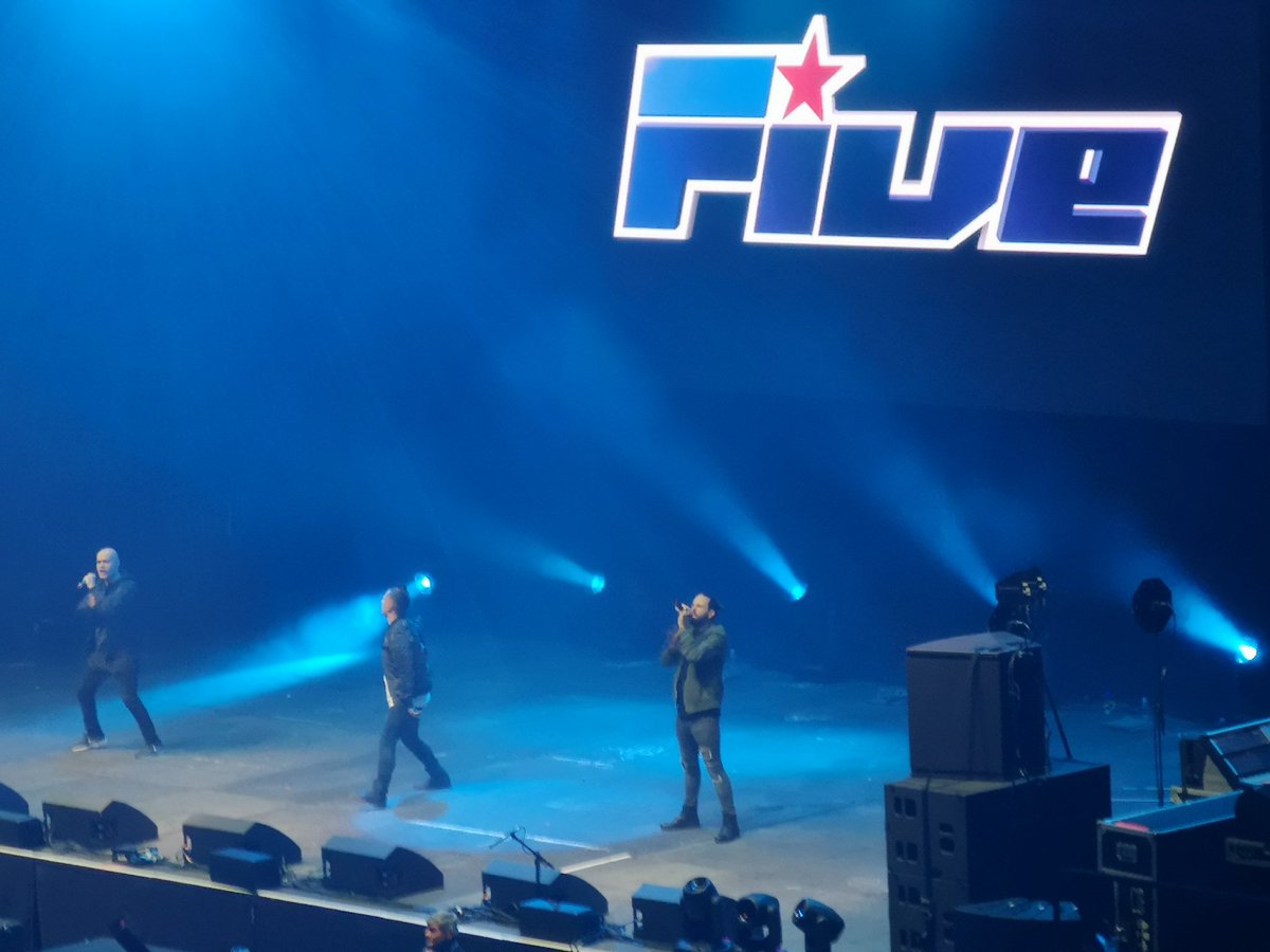 alligatoruk's tweet photo. Loving #Stepback90s but this is who I really came for...@Official5ive https://t.co/xyWKG5IbP9