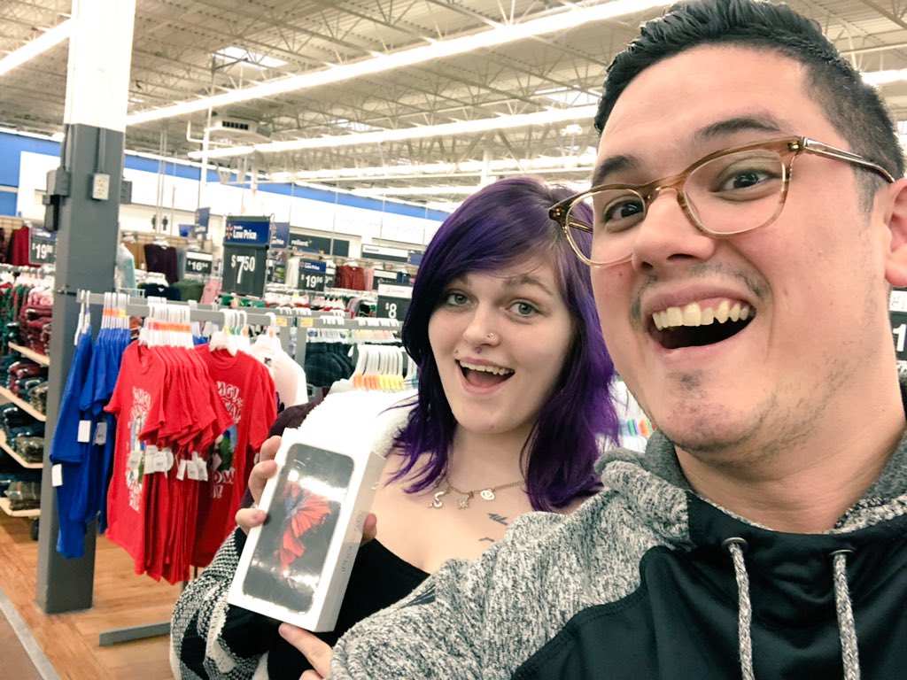 Welcome to Sprint Michelle!! Enjoy your new $99 iPhone 6s!!! 🦉🦉#SprintWalmartTakeOver