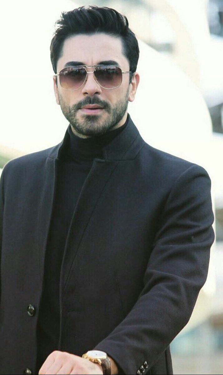 İyi ki doğdun gökhan ,iyi ki doğdun gökhan 🎇🎇🎈🎈🎊🎇🎇🎇🎇

MutluYıllar GökhanAlkan