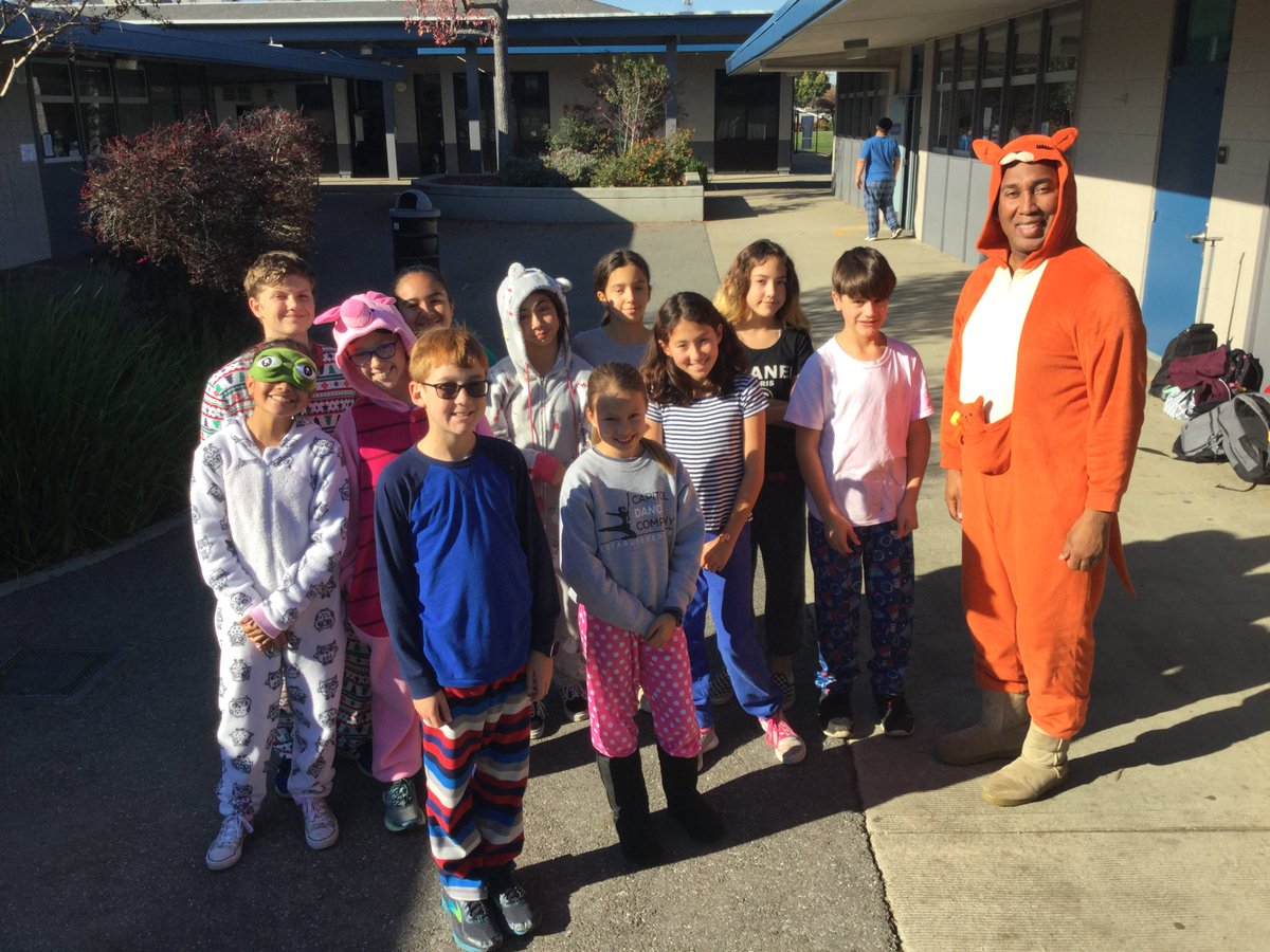 The DMS Monkeys sporting their PJ's and celebrating "Hunger Never Sleeps" for the Dartmouth Middle School Food Drive
#monkeys1819 #dmseagles #USDLearns