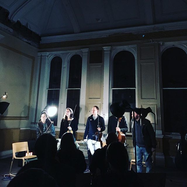 squarewavesbot's tweet image. A treat of an evening with @danielelmsmusic  at @pennyredarts ift.tt/2QjhQ4c