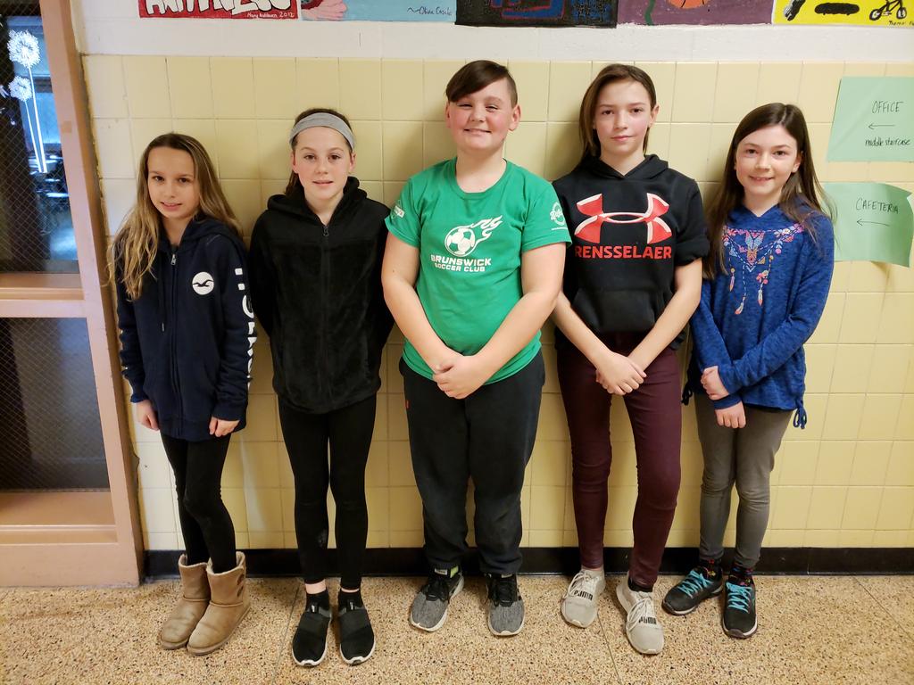 Wynantskill6th's tweet photo. These are our 6th grade spelling bee winners.  Come see them compete on Jan. 9th! @WynantskillUFSD https://t.co/5Sh8EKoric