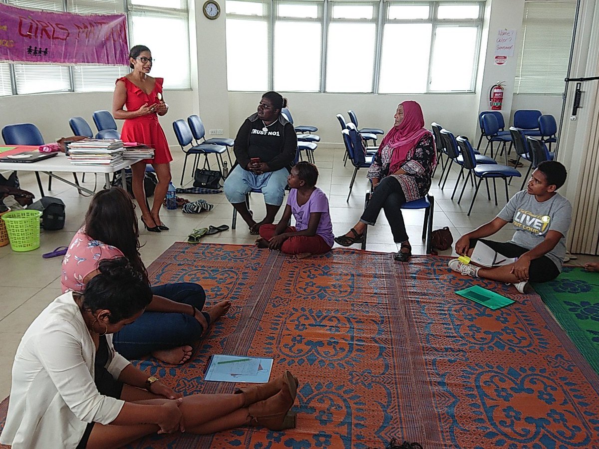 FWRM1's tweet photo. "Make an impact when you enter the room. Sometimes as a woman, your qualifications are not taken seriously, so when you step into a room, be noticed, assert yourself" Patricia Mallam #16DaysFiji #safeworkplaces https://t.co/SRDmPWF6fz