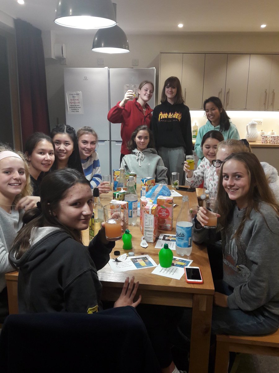 OakeleyHouse's tweet photo. Yr 11 social after a lovely Junior Carol service. https://t.co/npGEmXUccs
