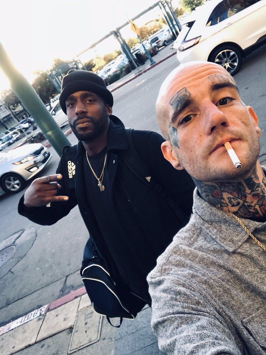 brotherfaust's tweet photo. mane my mf brother got extradited back to new orleans today & im fuckin SICK, blood. #FreeDaeDae https://t.co/oWDsTEVRAp