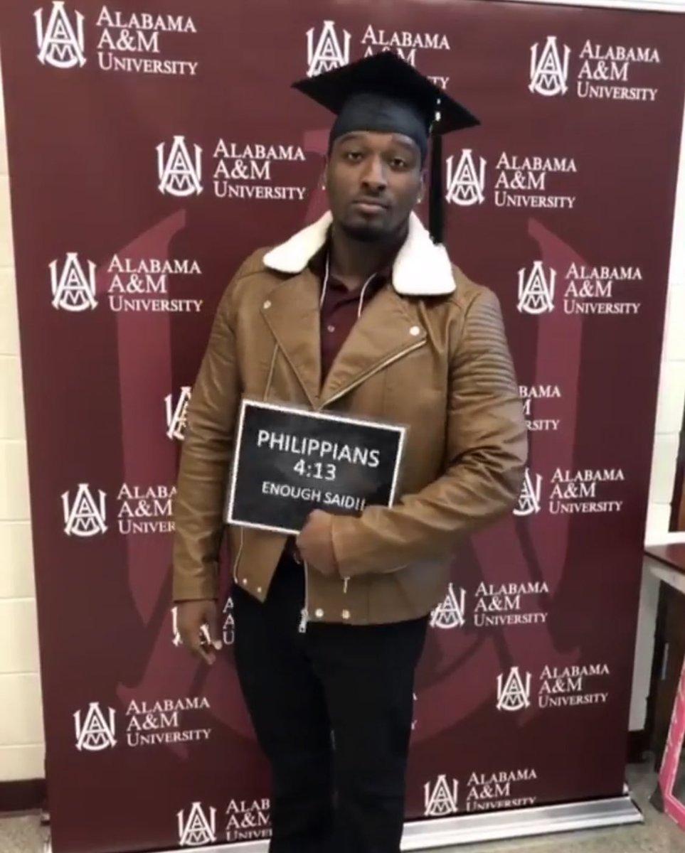 Aamu_prelaw's tweet image. The Pre-Law society would like to congratulate its former memebers Dakota and Taliyah on graduating today. Go Bulldogs 🐶🎓