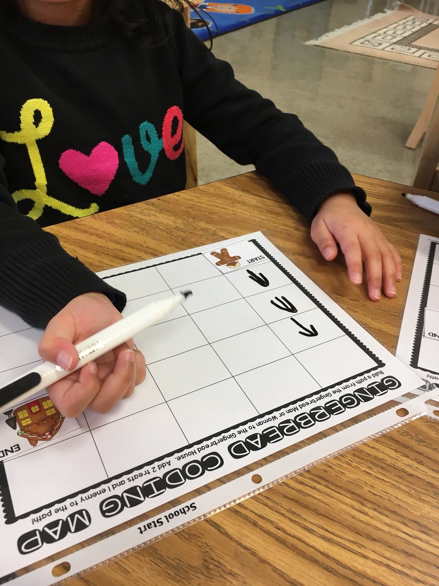 MmeKathleen's tweet photo. We rounded out our week with some #hourofcode activities. PSA: the gingerbread man made it home. @OLOPecsd #ecsdel #ECSDfaithinpires #codingink #kinderchat https://t.co/1O9sWwALZO