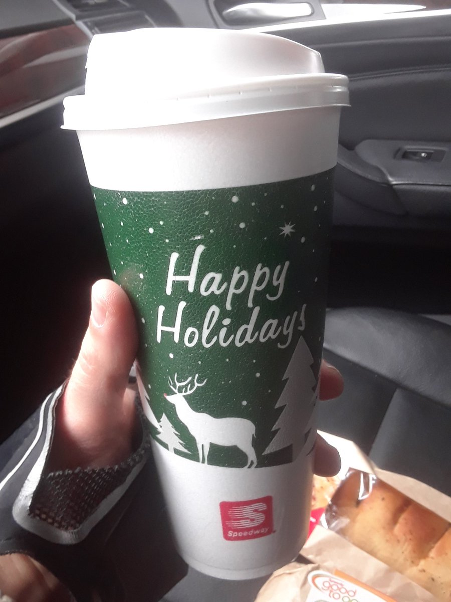 AdamBulchak's tweet photo. #speedway #rewards #points #buysfood #not #ubercard #notubercard https://t.co/LZIAmmyVy8