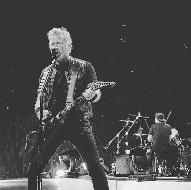 DarkSanti97's tweet photo. James & Lars. #MetallicaRules #MetInPortland #Worldwired ๐๐ป๐๐ป๐โ๐ป๏ธ๐๐๐ป๐ฅ https://t.co/lafyQgddZv