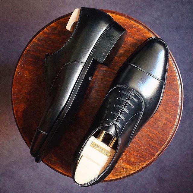 Bespoke_Makers's tweet photo. JOE WORKS @joeworksshoemaker
Picture courtesy of @joeworksshoemaker
#madetoorder #goodyearwelted #JoeWorksShoeMaker https://t.co/fIMvGP8jhI
