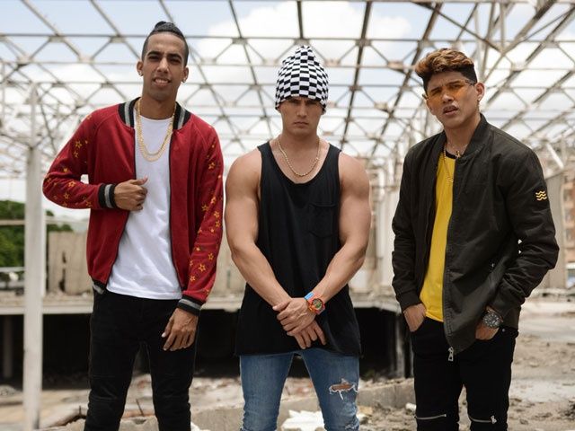 noticierovv's tweet photo. #Entretenimiento #7Dic Adrián y Slicker, los nuevos rostros de la música urbana #noticierovenevisión @AdrianySlicker
https://t.co/4MgUHrioeP https://t.co/HgUiyozCNR