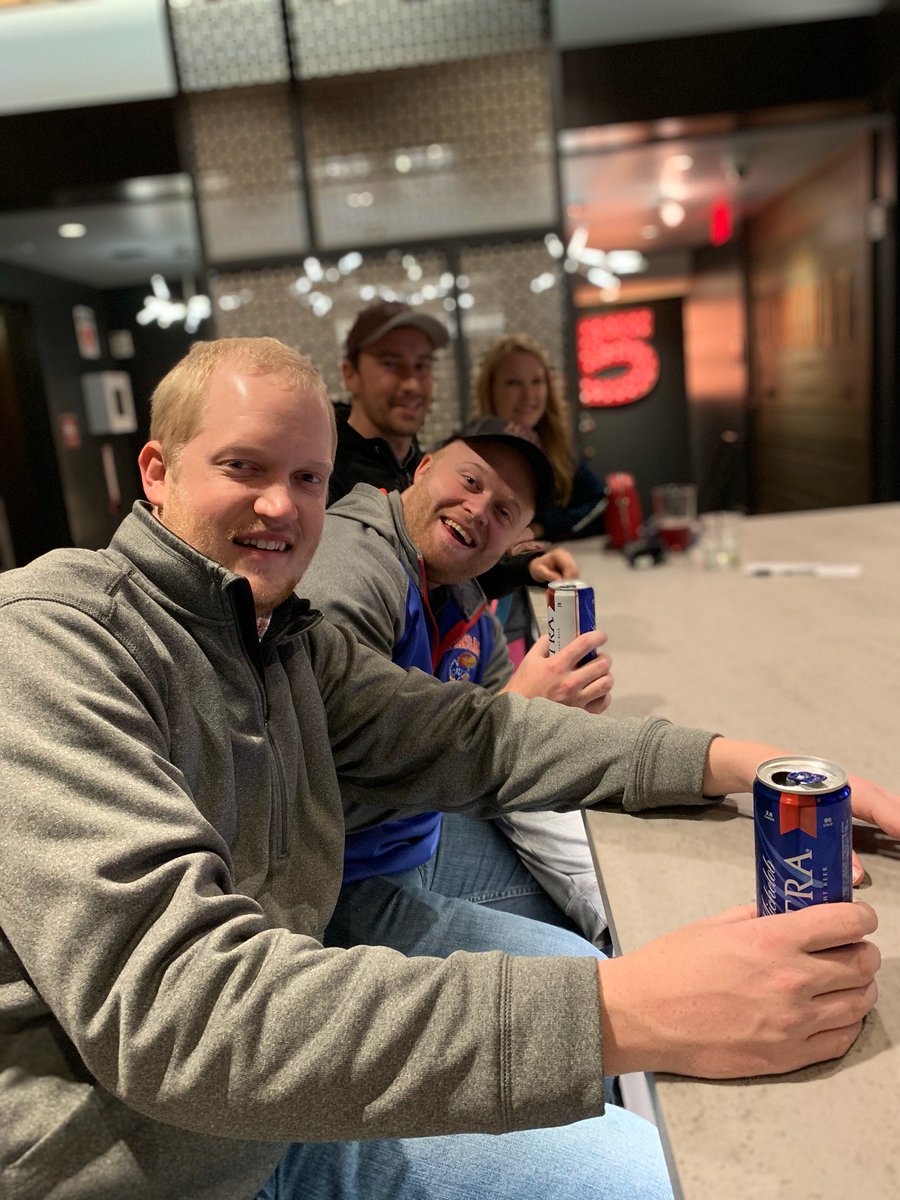 BIGAFARRANT's tweet photo. Your bar has brought Texas and Kansas together! Which pretty much means Oklahoma! #olerednashville @blakeshelton https://t.co/LSV11hxVdl