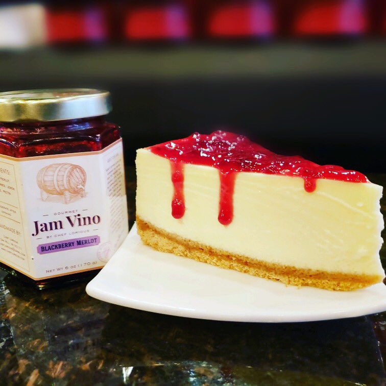 Friday’s are for cheesecake and Jam Bino!  <a href="/spcheesecakes/">Sweet Pearlz Cheesecakes</a> <a href="/JiraniCoffee/">Jirani Coffeehouse</a>