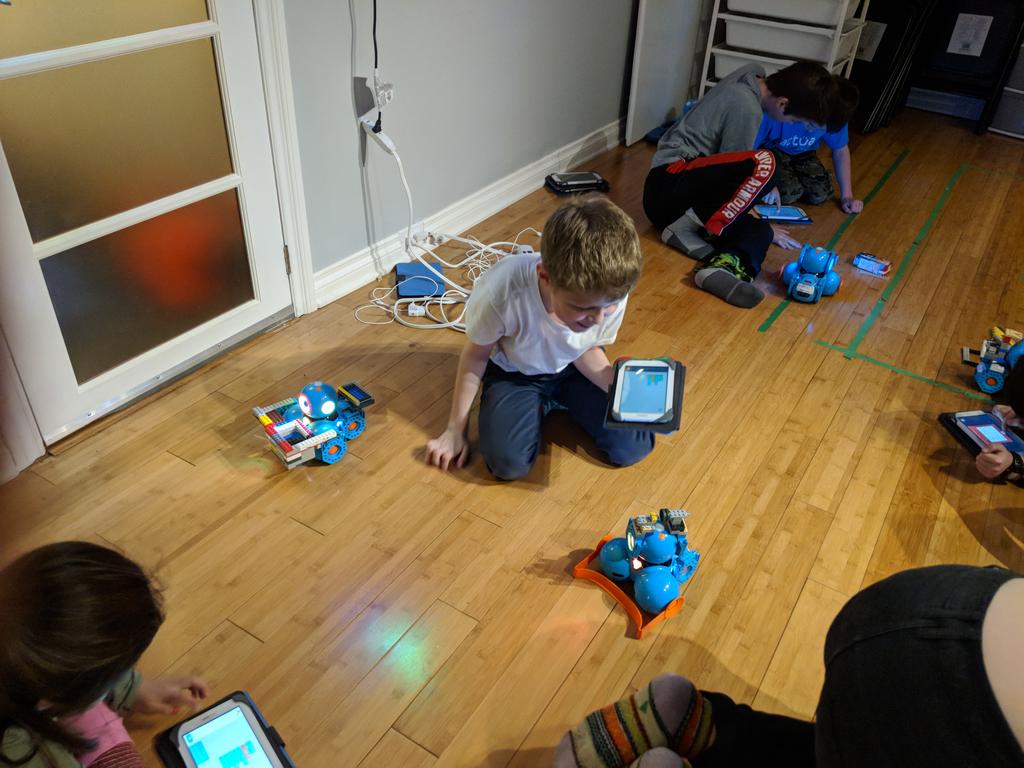 IqMakerspace's tweet image. Hour of Code...in the Arctic!
#hourofcode2018 
#iqaluit 
#clccodeweek 
#nunavut