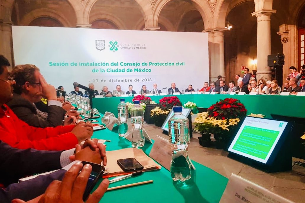 ALaMagdalenaC's tweet image. ⚡️La Dir. de Protección Civil de La Magdalena Contreras participó en la Instalación del Consejo de Protección Civil 2018 de la Ciudad de México, presentando planes de contingencias en coordinación con Gob. Central, Gob. Federal y alcaldías. 

#ConsejoProtecciónCivil #CPC2018