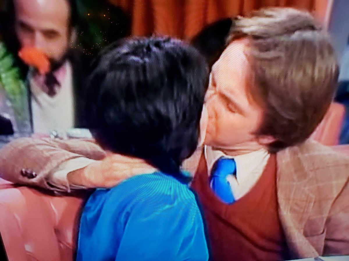 ToddyDWrestling's tweet photo. Watching the @thekidsin201 @Threes_Company episode date when Duke Bradford dates Desiree Johnson! #ComputerDating https://t.co/KB1w4zItfS