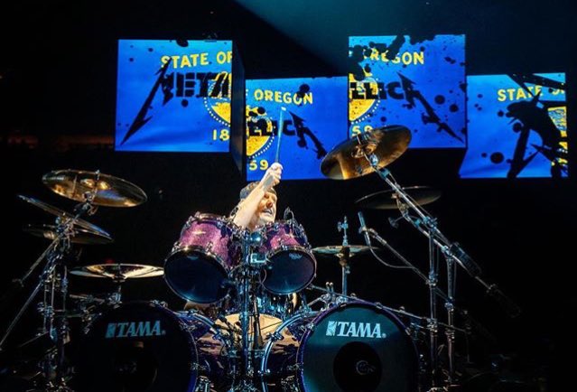 DarkSanti97's tweet photo. Mas imรกgenes de lo mejor que dejรณ la presentaciรณn de la banda en #MetInPortland. #Worldwired #MetallicaRules ๐๐ป๐๐ป๐๐๐ป๐ฅโ๐ป๏ธ๐ https://t.co/A5u8RhljG2