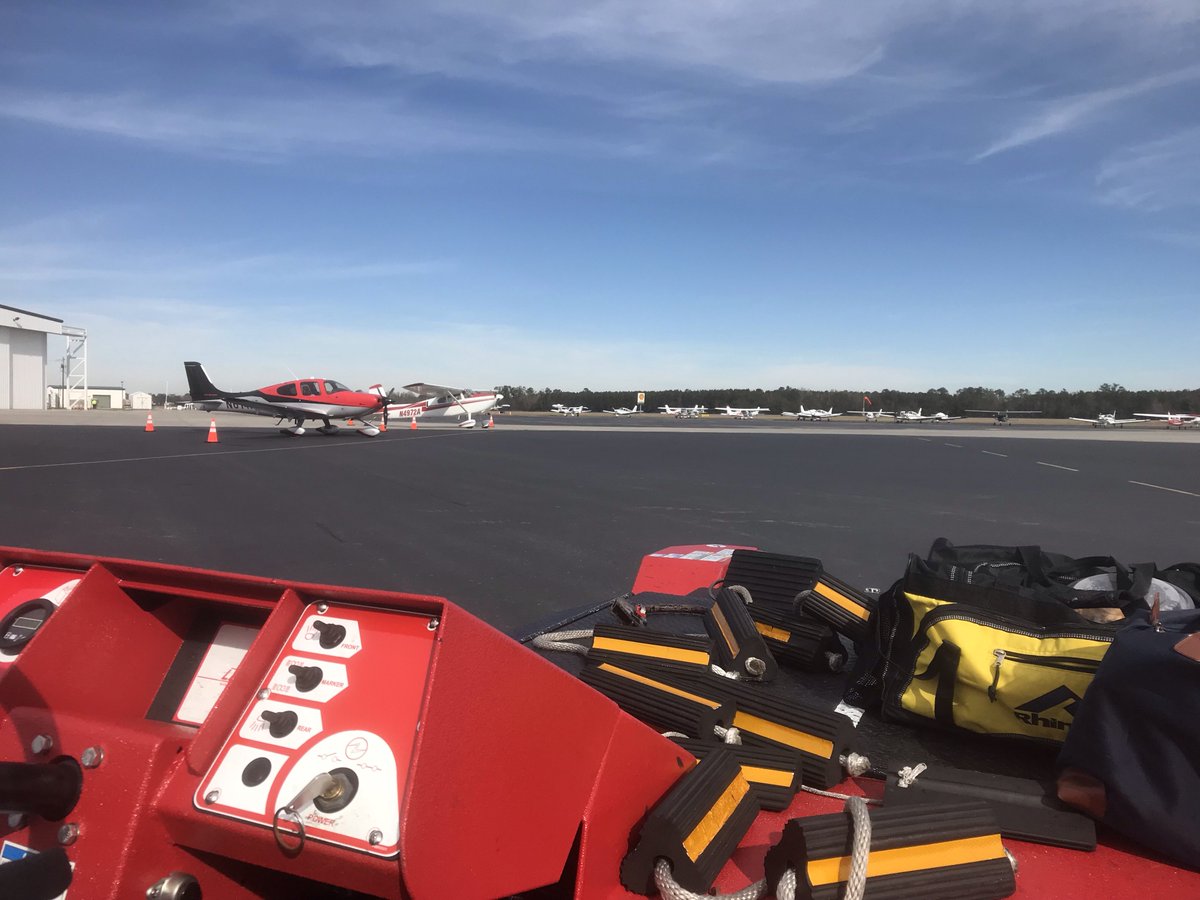 jtallman1959's tweet image. At #KILM the golf cart was down so they toted me and my luggage out to the airplane on a tug 😆