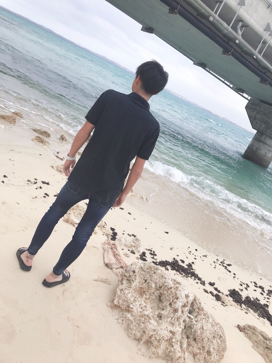 Ynatsuki9's tweet photo. 修学旅行 沖縄3泊4日
in宮古島

海綺麗すぎた！
最初はどーなるかと思ったけどなにげめっちゃ楽しかった。 https://t.co/cKd3zy4YTw