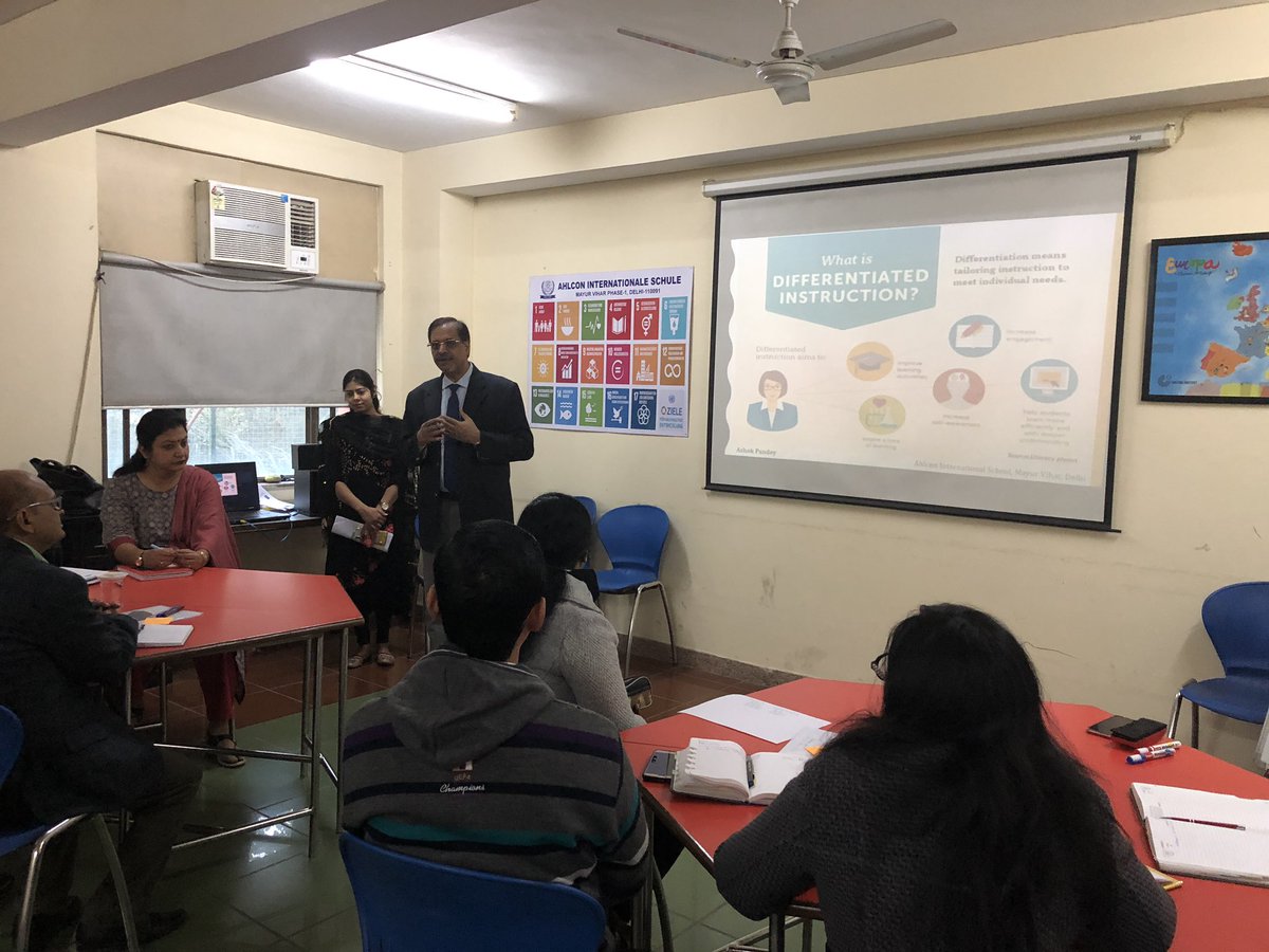 Kapoor_Divya_'s tweet photo. Being #emphathetic in understanding the #student needs and implementing #differentiated learning strategies to cater to their needs is the mantra of an #effective classroom. Thank you sir @ashokkp for the wonderful start to the day. @dp_2211 @kaushalsen_15 @TheWorldsLesson https://t.co/UYR1YujdzK