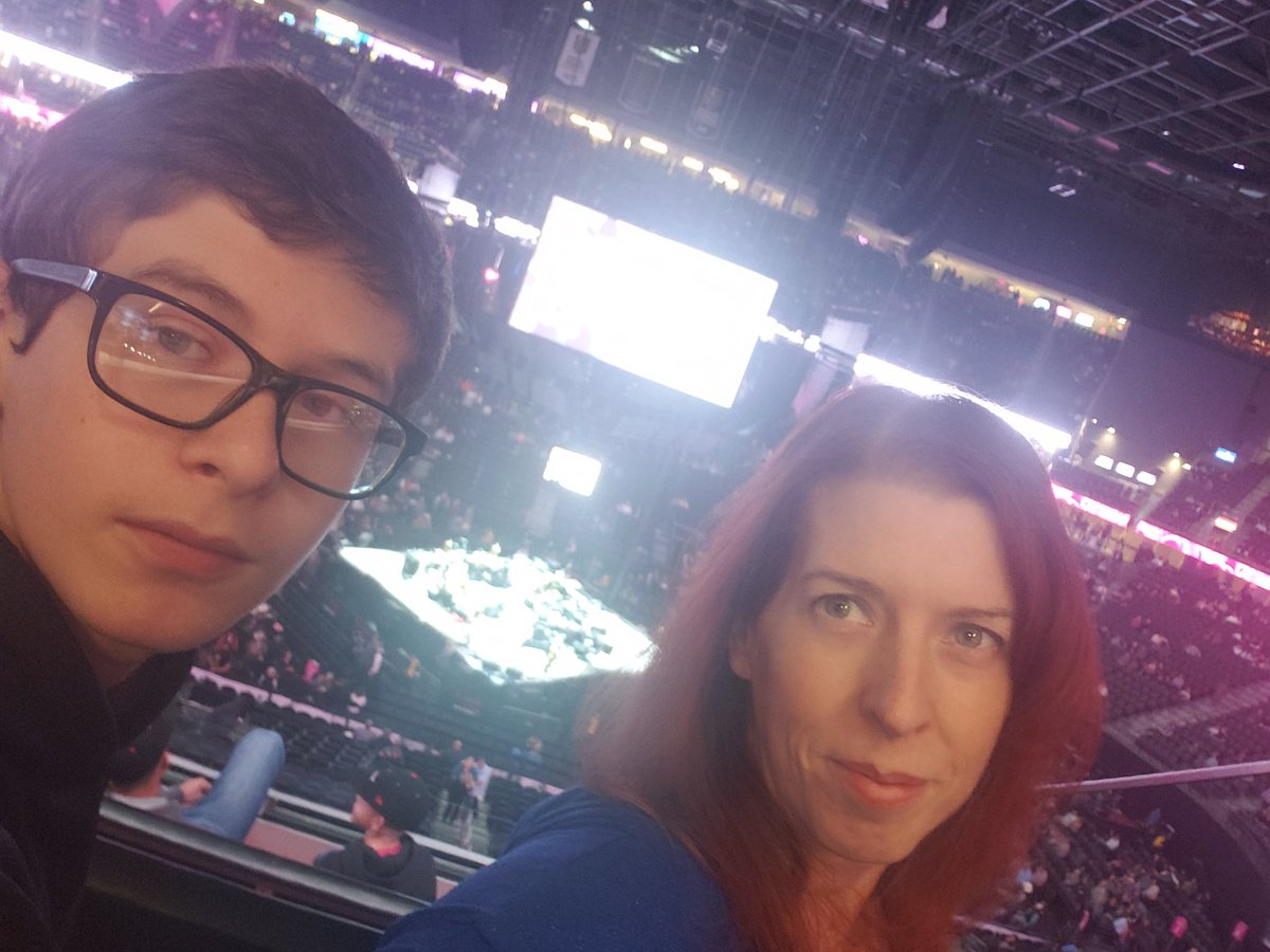 Delinda Davis (@dmagentadavis) on Twitter photo The BEST date night a girl could ask for is spending it with my handsome guy!! So blessed!! They grow so fast and grateful to have this memory!! George Strait!! Thank you @SWjoeperez and <a href="/ScottChassereau/">Scott Chassereau</a>!! The BEST date night a girl could ask for is spending it with my handsome guy!! So blessed!! They grow so fast and grateful to have this memory!! George Strait!! Thank you @SWjoeperez and <a href="/ScottChassereau/">Scott Chassereau</a>!!