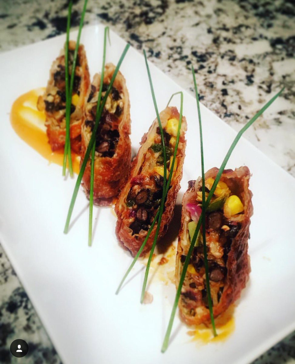 ChefWinnie504's tweet photo. I make being a #Vegetarian look and taste good ijs #whodatcookin itโs always #ChefWinnie #FoodieFriday https://t.co/dwzFTCt0Kz