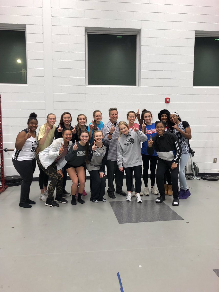 CoosaHSBBall's tweet photo. So proud of these young ladies tonight! Lady Eagles battled a tough Armuchee team tonight for 4 full quarters and came out victors!! #HardWorkPrevails #CUsSoar #GetBetterToday @CoosaHighSchool @CoosaHSBoosters @FloydCoSchools https://t.co/MLjPi3cDCg