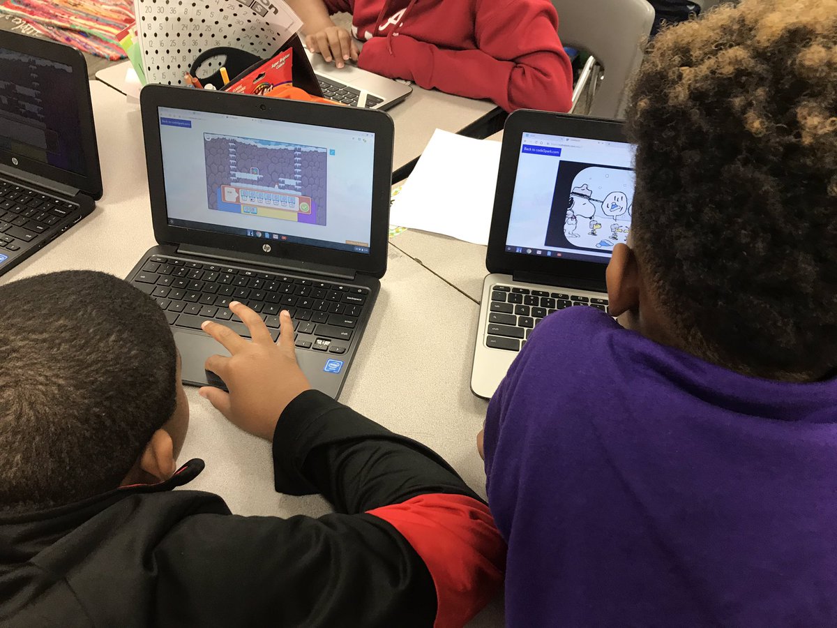 MrsDailey15's tweet photo. It was a Snoopy Snow Brawl afternoon. My scholars loved coding today and look forward to doing it at home too! #CHISDcodes #hourofcode @CHISDCP @CHISDTechnology https://t.co/KbMKiQaCBR