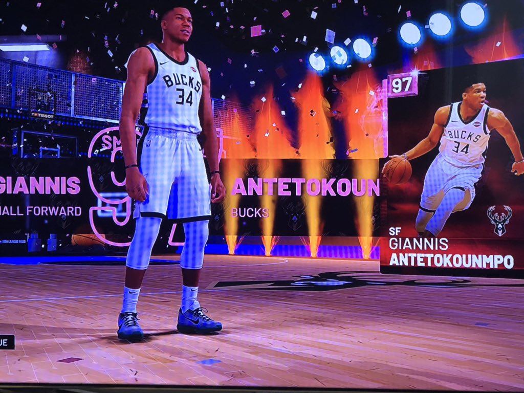SourSyd's tweet photo. @NBA2K_MyTEAM @Giannis_An34 Took me 60 boxes https://t.co/uSbmn0PHAp