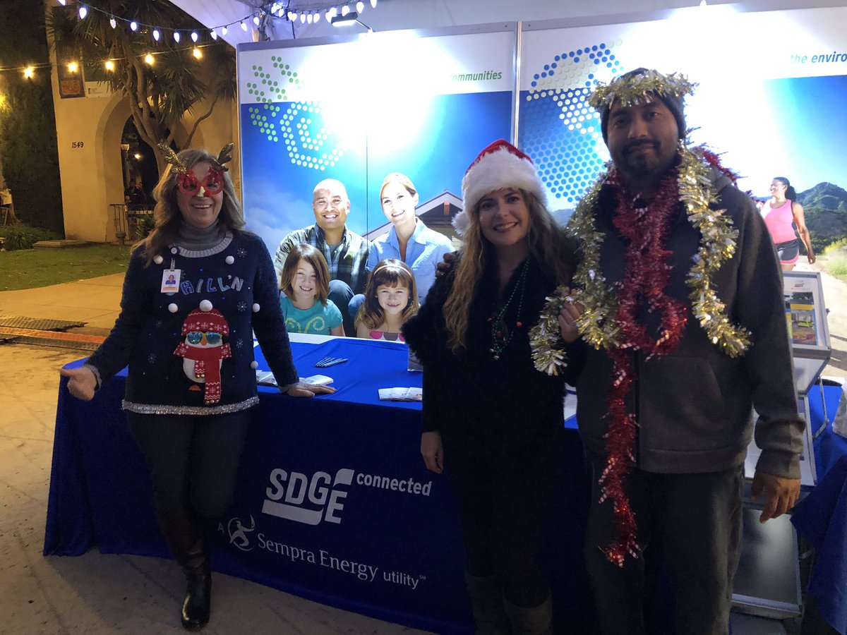 SDGE's tweet image. Greetings from our customer outreach team at December Nights @BalboaPark! If you haven’t already, stop by our booth for fun giveaways &amp;amp; great deals on holiday LED lights and @nest thermostats.