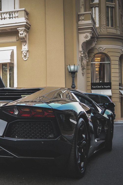 AutoLujosos's tweet image. source