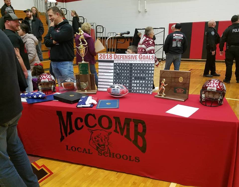 John_Dee14's tweet photo. Fantastic celebration of the state championship football team tonight at McComb high school. Well done! #statechamps18 #Pantherpride https://t.co/OogsI5EM2w