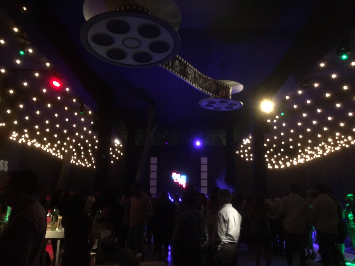 EJoyArts14's tweet photo. Cinematic Party Toulouse Style #Teacher #EndofClasses Finally! π π» https://t.co/RVms141xS4
