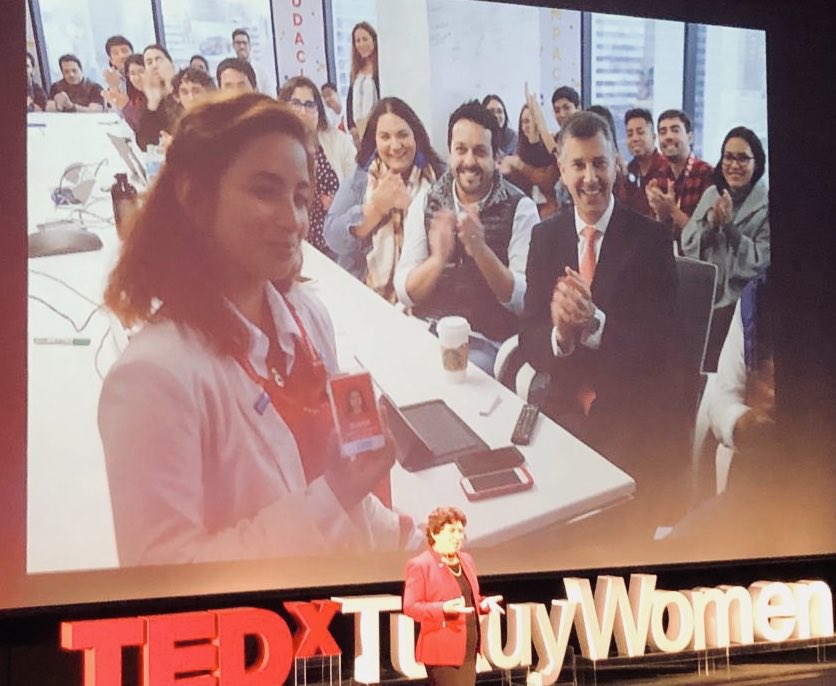 Lilian Cabrera de @planperu presentando en @TEDxTukuy el programa #NiñasConIgualdad 👏👏👏 #HeForShe!