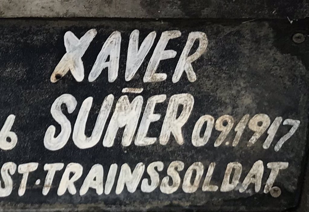 And suddenly the grave  #EmilyXaver comes back to my mind. And I visualize Xaver's name. Sumer. Sumer with a stick on it, something that I thought was weird the first time I saw it.