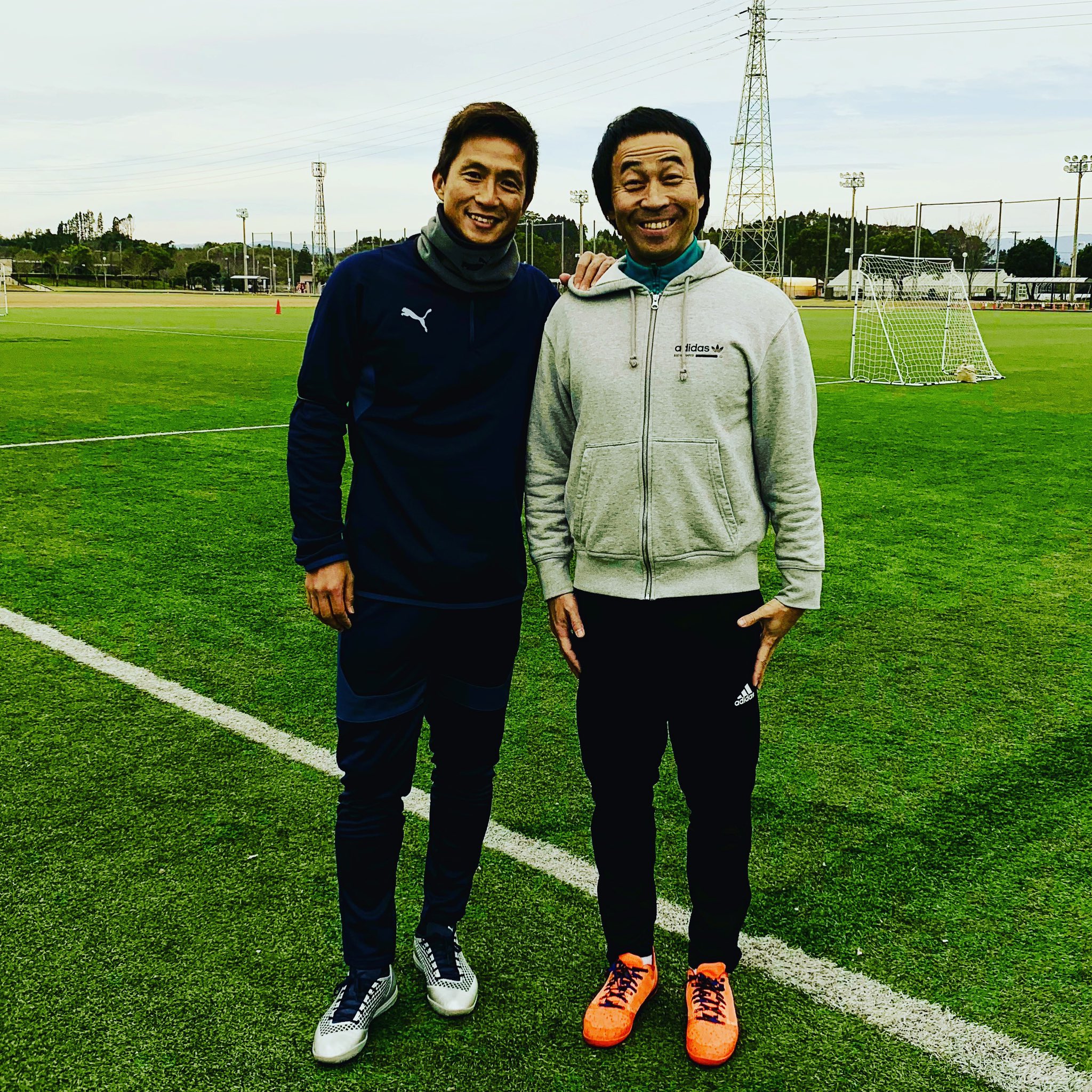 福西崇史 𝐓𝐚𝐤𝐚𝐬𝐡𝐢 𝐅𝐮𝐤𝐮𝐧𝐢𝐬𝐡𝐢 宮崎ケーブルテレビ J Sportsのサッカー教室 福西崇史 ワッキー サッカーのうまい芸人 気温低め 寒すぎ 子供達 一生懸命 Challenge Soccer Football 宮崎 T Co S9szfqfx8p Twitter