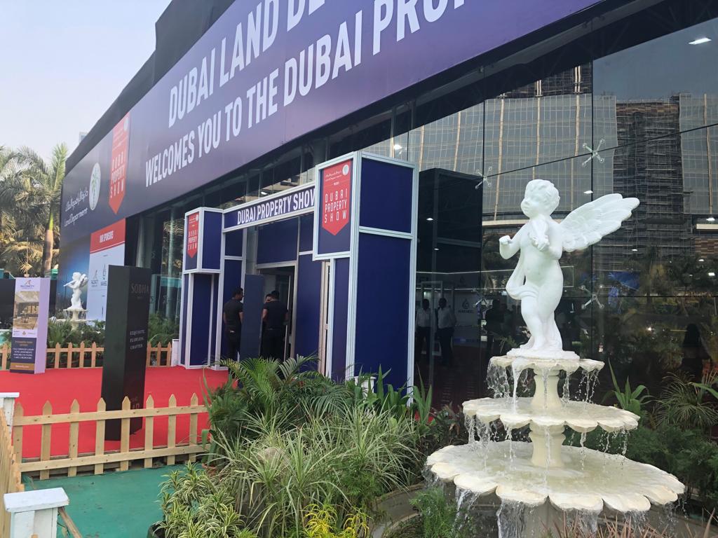 Dubai Property Show Mumbai 2018 gets ready to welcome visitors on Day 2!

#UAE #Dubai #Mumbai #India #RealEstate #Investing #Investment #DubaiInvestment #DPSMumbai2018

<a href="/land_department/">دائرة الأراضي والأملاك في دبي</a> <a href="/falconcitydubai/">Falconcity of Wonders</a> <a href="/sobharealty/">Sobha Realty Group</a>