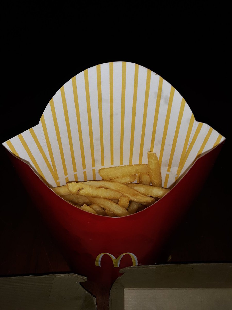 AllTheSexRadio's tweet photo. Just went through @McDonalds drive-thru. Not busy. Ordered this:
#BigMac #QuarterPounder #LargeFry
Got THIS:
#SUCKS! #Shafted #LAZY
#NoPride https://t.co/12lRmNlZDf