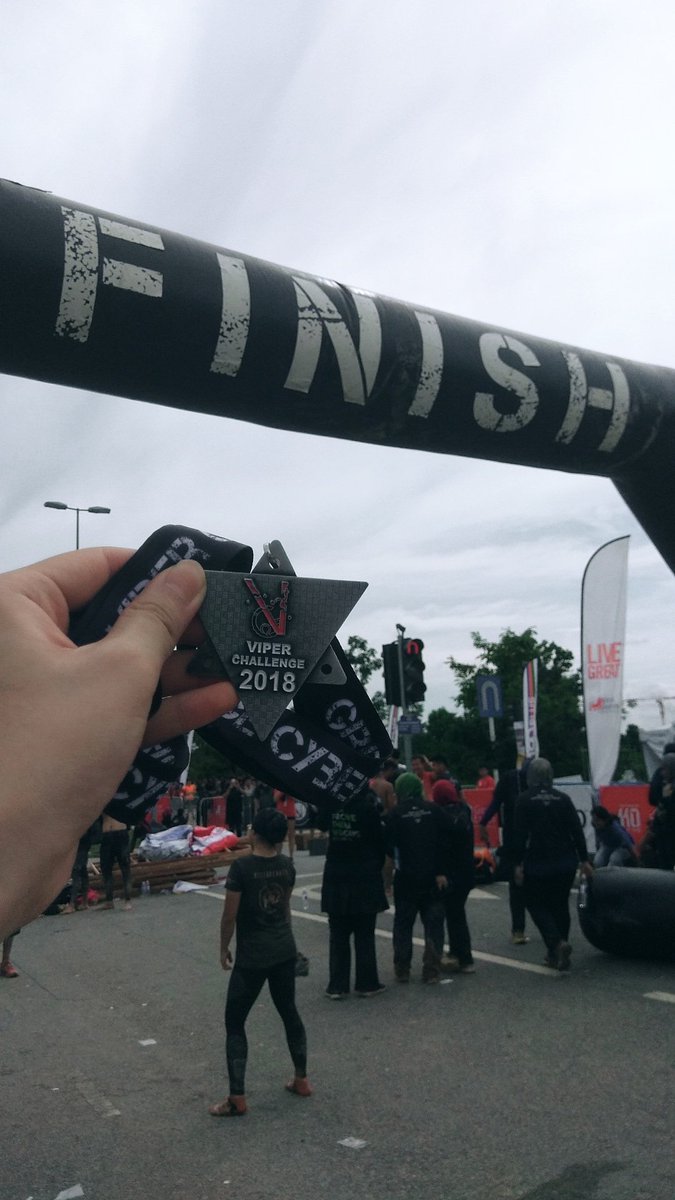 ChungWai17's tweet photo. First Viper Challenge completed โ
#12km #18obstacles #letsgeddit https://t.co/n3uRJ0d6BK