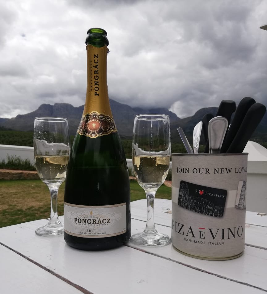 The best breakfast in town @val_du_charron @pizaevino with the best #mcc @pongracz Load shedding what #LoadShedding? #PoppingPongracz 🍾🥂#heavenonearth #heartWellington