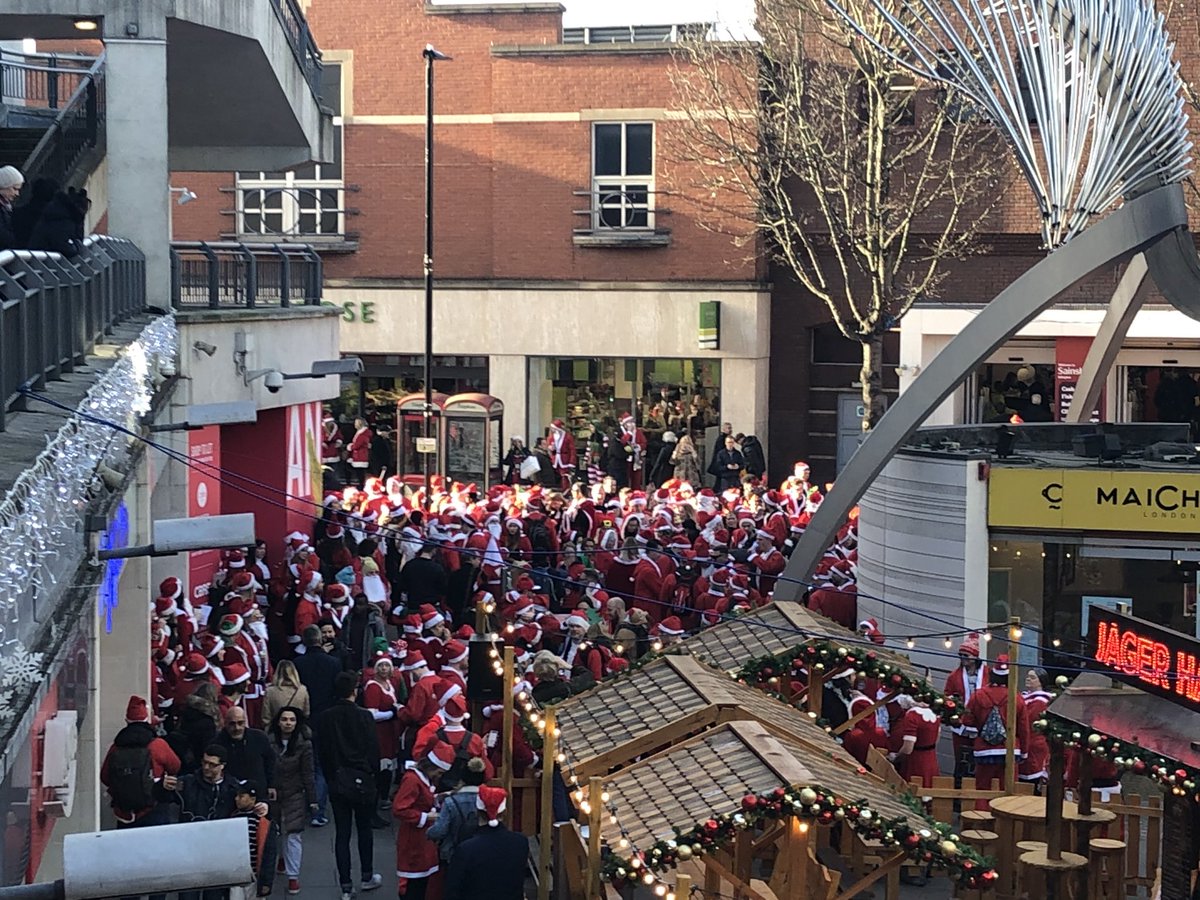 Santa is in Angel! #ldnsantacon