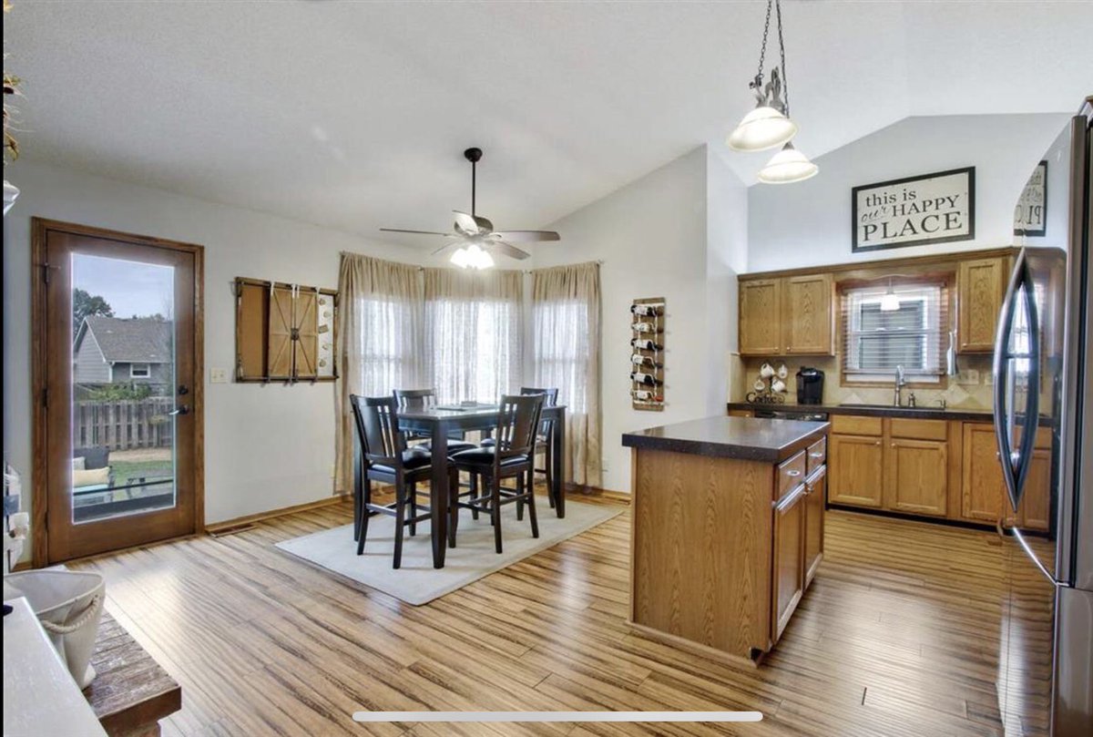Anita_E_Realtor's tweet photo. **OPEN HOUSE** This Sunday 12/9 from 2-4pm. 🏠
4 bed
3 bath
2,896 sq ft
NO Specials!!
Sterling Farms
Neighborhood pool, park and fishing lake!
Maize schools
$229,000
https://t.co/w83kpZC6hZ
#RealEstate #Wichita #HomeSweetHome #HomeBuyer #WichitaRealtor #OpenHouse https://t.co/lu1OHCZAgo