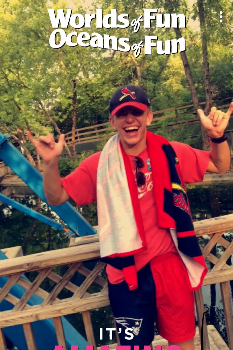 peterchristy_'s tweet photo. little late but happy birthday to the man with the brokest jumper in Missouri @Dawsonbuhr miss ya bud https://t.co/9rKtJN6lwL