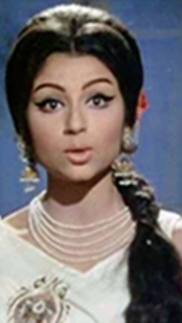 Happy birthday to 2 legends Dharmendra & Sharmila Tagore          